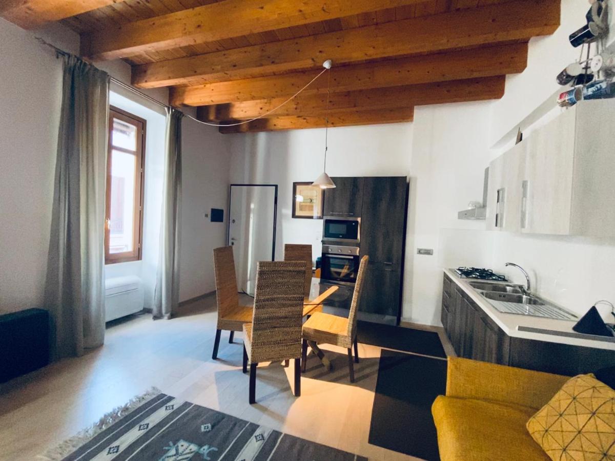Ng Guest House Il Ris ساساري المظهر الخارجي الصورة