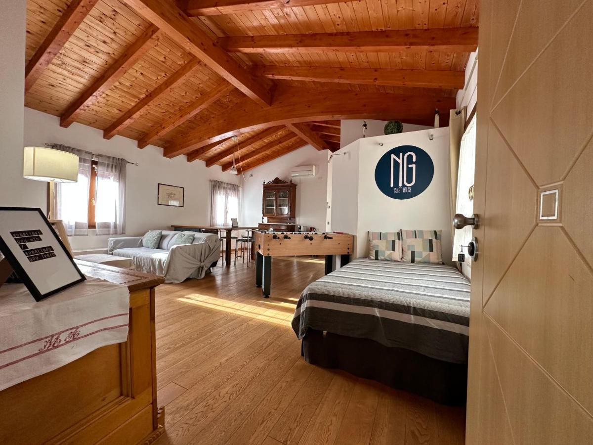 Ng Guest House Il Ris ساساري المظهر الخارجي الصورة
