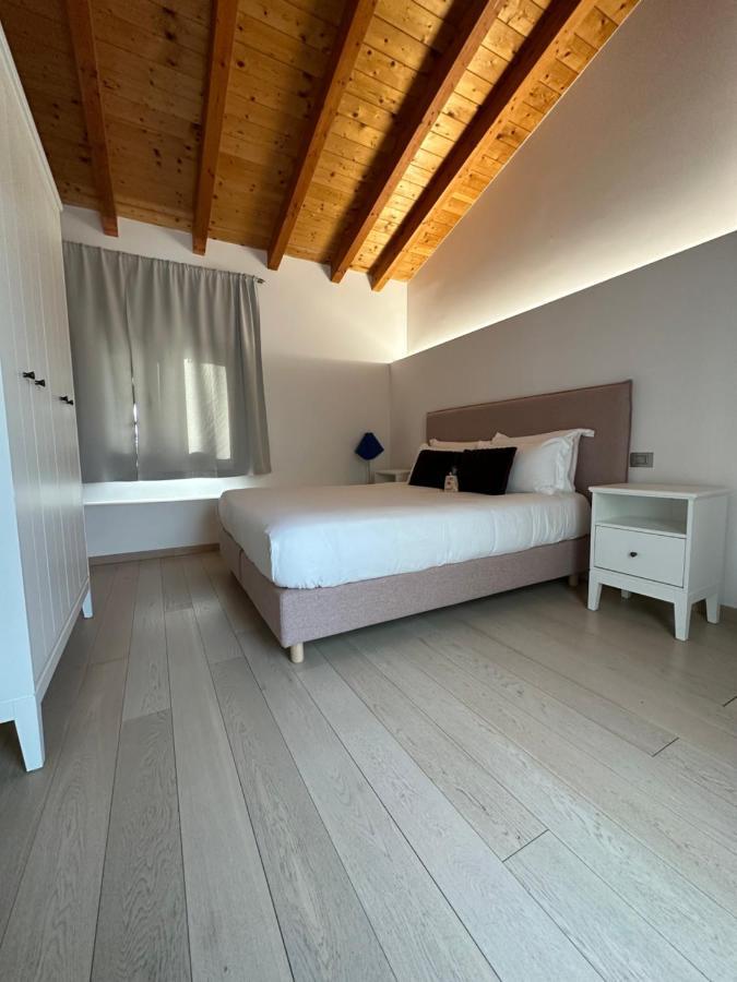 Ng Guest House Il Ris ساساري المظهر الخارجي الصورة