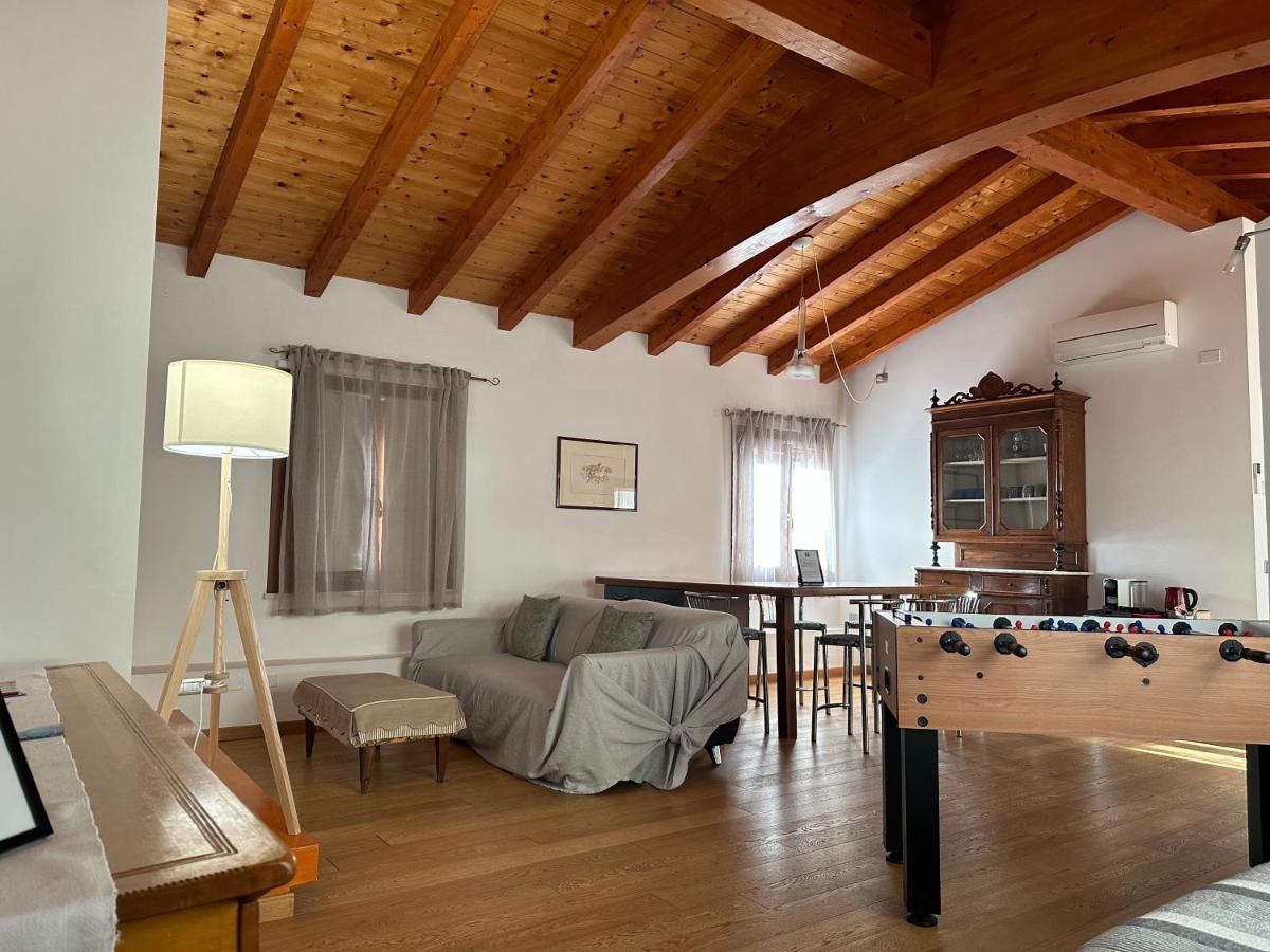 Ng Guest House Il Ris ساساري المظهر الخارجي الصورة