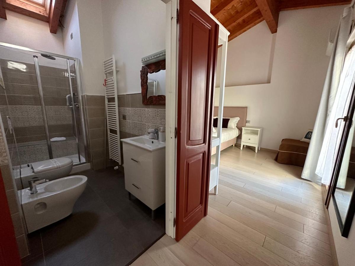 Ng Guest House Il Ris ساساري المظهر الخارجي الصورة