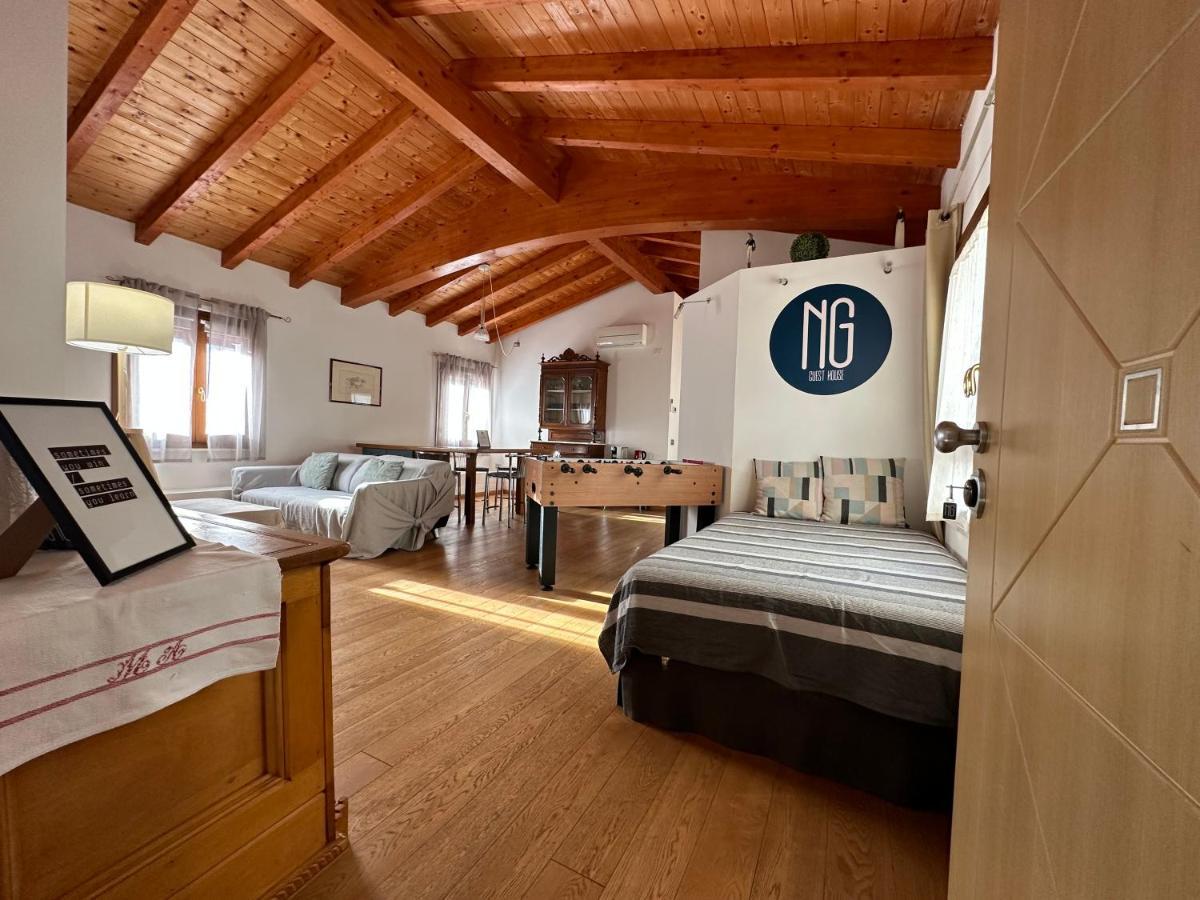 Ng Guest House Il Ris ساساري المظهر الخارجي الصورة