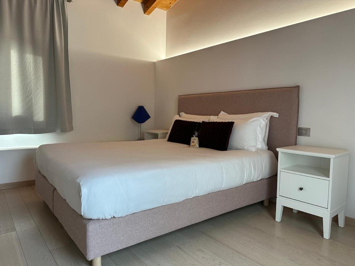 Ng Guest House Il Ris ساساري المظهر الخارجي الصورة