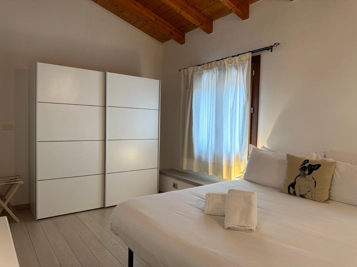 Ng Guest House Il Ris ساساري المظهر الخارجي الصورة